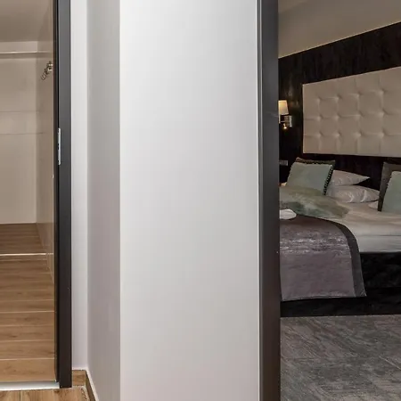 Hotel Arany *